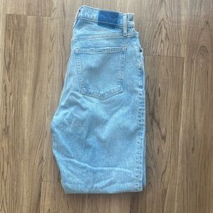 Abercrombie & Fitch - 90s Ultra High Rise Straight Jean - Size 30 Long